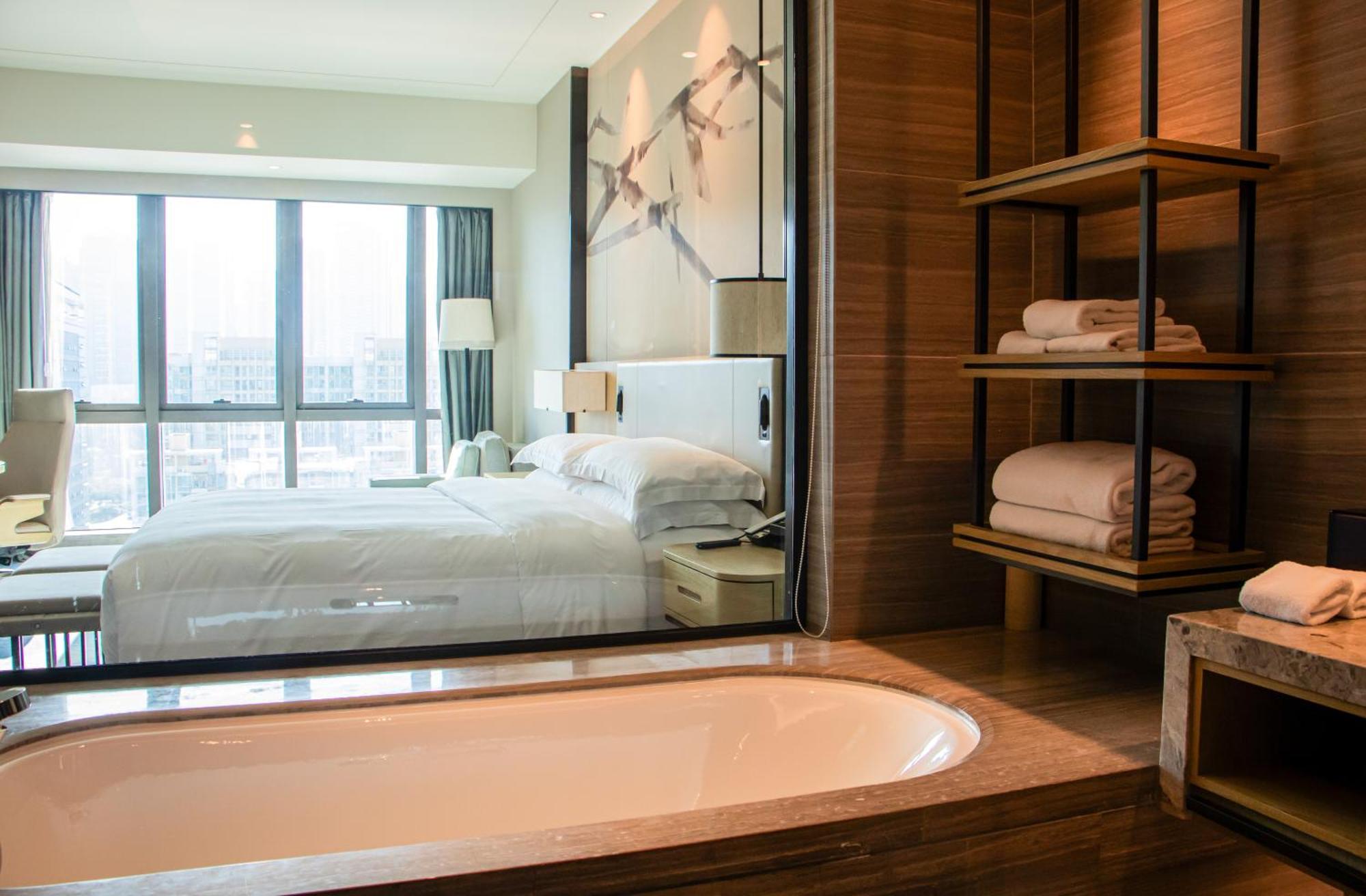 Doubletree By Hilton Hotel Shenzhen Longhua, Near Huawei, Foxcnn, Shenzhen North Railway, Uniwalk & Uniworld Shopping Mall, Sam'S Club Exteriér fotografie