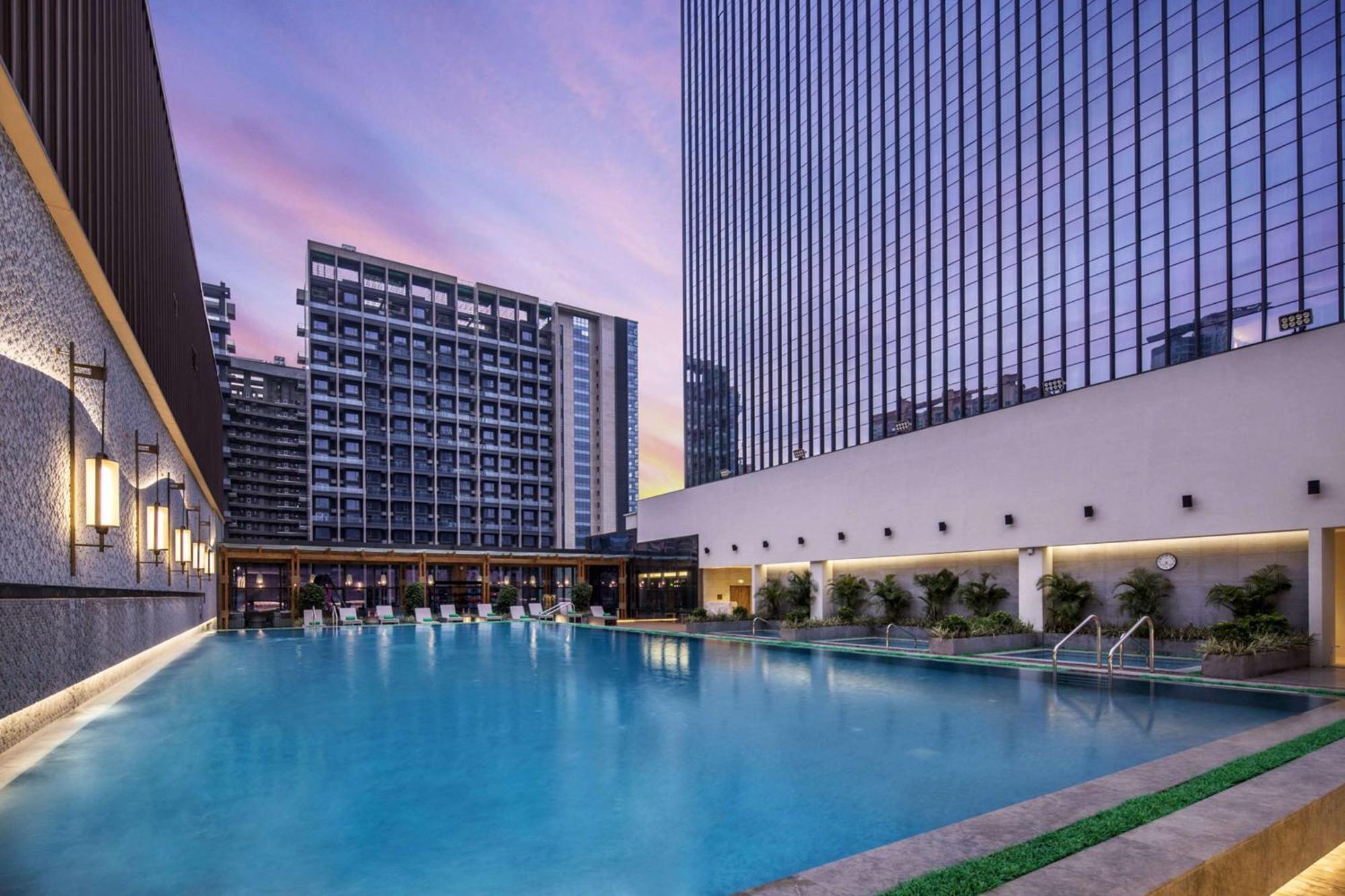Doubletree By Hilton Hotel Shenzhen Longhua, Near Huawei, Foxcnn, Shenzhen North Railway, Uniwalk & Uniworld Shopping Mall, Sam'S Club Exteriér fotografie